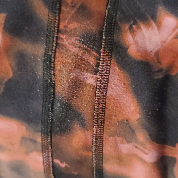 SOLD Sz 8 Lululemon Align High-Rise Crop 25" Intensity Pink Blossom Multi Nulu. - Picture 7 of 9